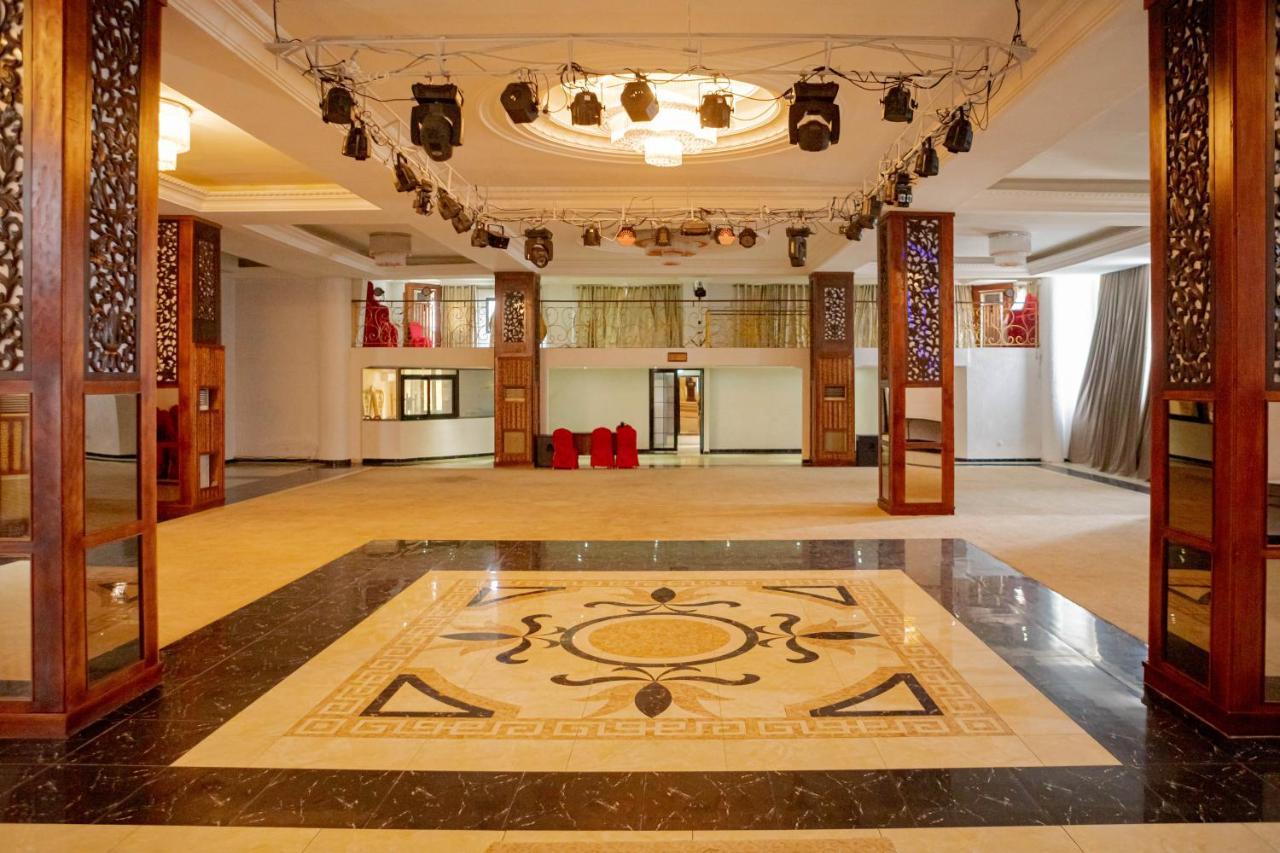 Hotel Hibiscus Louis Libreville Exterior foto